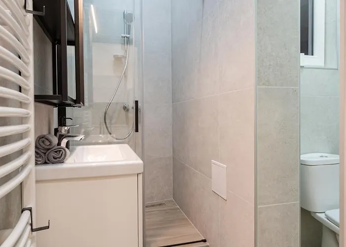 Luxurious Downtown Family Apartment