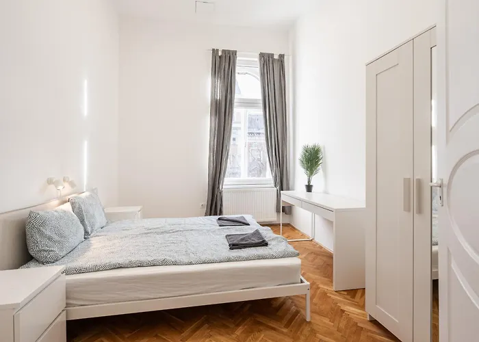 Luxurious Downtown Family Budapest
