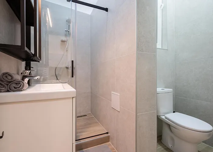 Apartment Luxurious Downtown Family